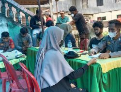 Warga Desa Segerang Antusias Dan Merespon Positif Pelaksanaan Vaksinasi