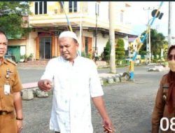 Lapak Pedagang Tutup Jalan Di Pantai Bahari, Camat Polewali :”Sanksi Beratnya Dilarang Berjualan”