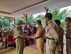 Penyerahan SK P3K 39 Guru, Bupati PolMan Berpesan Laksanakan Tugas Dengan Baik