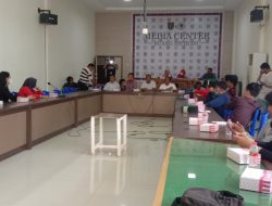 Organisasi Mahasiswa Dan Pedagang Walk Out Dalam Diskusi Ritel Modern