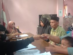 Tingkatkan Daya Beli Masyarakat, 517 Warga Desa Kuajang Dapat Bantuan BLT BBM