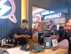 Re-Opening Planet Surf PolMan Ramai Dipadati Pengunjung