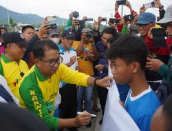 Jalan Santai HAB ke 77, Akmal Tekankan Kolaborasi