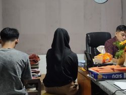 Wanita P3K Dan Sopir Ambulance Digerebek Di Hotel