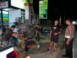 Hilang Keseimbangan, Bentor Tabrak Pagar Rumah