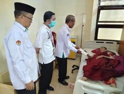 Penyelenggara Zakaf Dan Wakaf Kementerian Agama PolMan Salurkan Bantuan