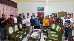 Puluhan Ketua Lsm Sambangi Rumah Jonga