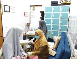 Puskesmas Tamamaung Makassar Gelar Vaksinasi HPV di SMPIT Darul Fikri Makassar untuk Lindungi Anak Perempuan dari Kanker Serviks