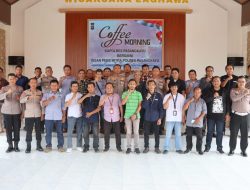 Kapolres Pasangkayu Coffee Morning dengan insan pers.