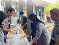 Petugas Lapas dan Warga Binaan Lapas Polewali Jalani Tes Urine