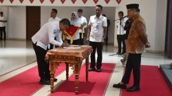 Peringatan Keras : Tak Bisa Menyesuaikan Gaya Kepemimpinan Saya? Minggir!