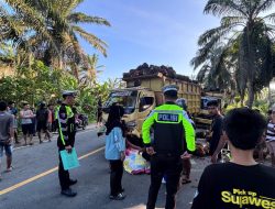Dua Tewas, Lima Luka-Luka dalam Tabrakan Beruntun di Jalur Trans Sulawesi Barat