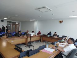 Sekretariat DPRD Sulbar Bersama Komisi I Gelar Rapat Kerja, Bahas KUA-PPAS Tahun Anggaran 2026