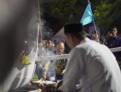 Makkuliwa Sandeq Silumba 2025 : Doa-doa Mengudara dari Atas Perahu di Pantai Bahari Polewali Mandar