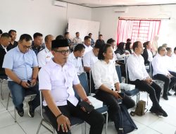 Sekprov Sulbar Bawakan Kuliah Umum Pasca Sarjana Universitas Tomakaka Mamuju