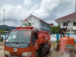 TRC BPBD Sulbar Kembali Distribusikan Air Bersih ke Kantor BNNP Sulawesi Barat