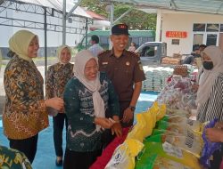 Sentuhan Kepedulian IAD Kejari Pasangkayu, Pangan Murah Ringankan Beban Warga Jelang Puasa