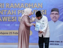 Safari Ramadan di Majene, Gubernur Sulbar Bagikan 1.000 Paket dan Sampaikan Alokasikan Rp50 Miliar untuk Pembangunan