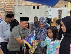 Perpadi Sulbar dan Polman Bagikan 2 Ton Beras Bantu Warga Pesisir di Polman