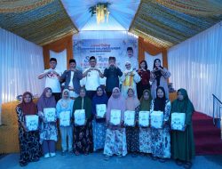 Gubernur Sulawesi Barat Salurkan Paket Sembako untuk Masyarakat pada Safari Ramadan