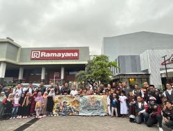 HDCI Bareng Rumah Zakat Makassar Bahagiakan Anak Yatim Dan Dhuafa Dengan Belanja