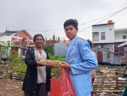 OSIS SMP-SMAIT Darul Fikri Makassar Tebar Kebaikan dengan Penyaluran Fidyah