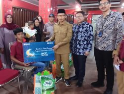 Bupati Polman Serahkan Paket Ramadhan BNI Berbagi untuk Masyarakat Rentan
