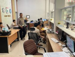Komitmen Pelayanan Publik : UPTD Pajak Mamuju Tetap Beroperasi Saat WFA, Penerimaan Tembus Rp 192,6 Juta