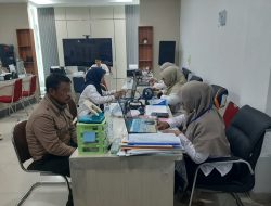 Pemkesra Sulbar Melaksanakan Pemberkasan bagi Penerima Program Beasiswa