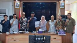 Dikunjungi KI Sulbar, KPU Polman Tegaskan Komitmen Pertahankan Kualifikasi Badan Publik Informatif